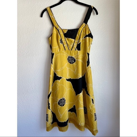 Anthro Moulinette Soeurs Brighter Seasons Mustard Floral 100% Silk Dress -Size 0 - Picture 3 of 11